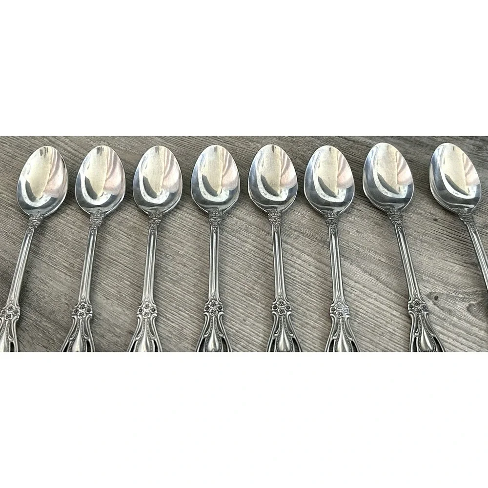 Stanley Roberts Rogers Teaspoons Stainless Valentine Set‎ Of 8 Pierced 6-1/8